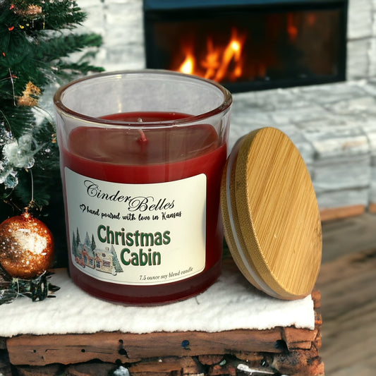 8 oz candle - Christmas Cabin